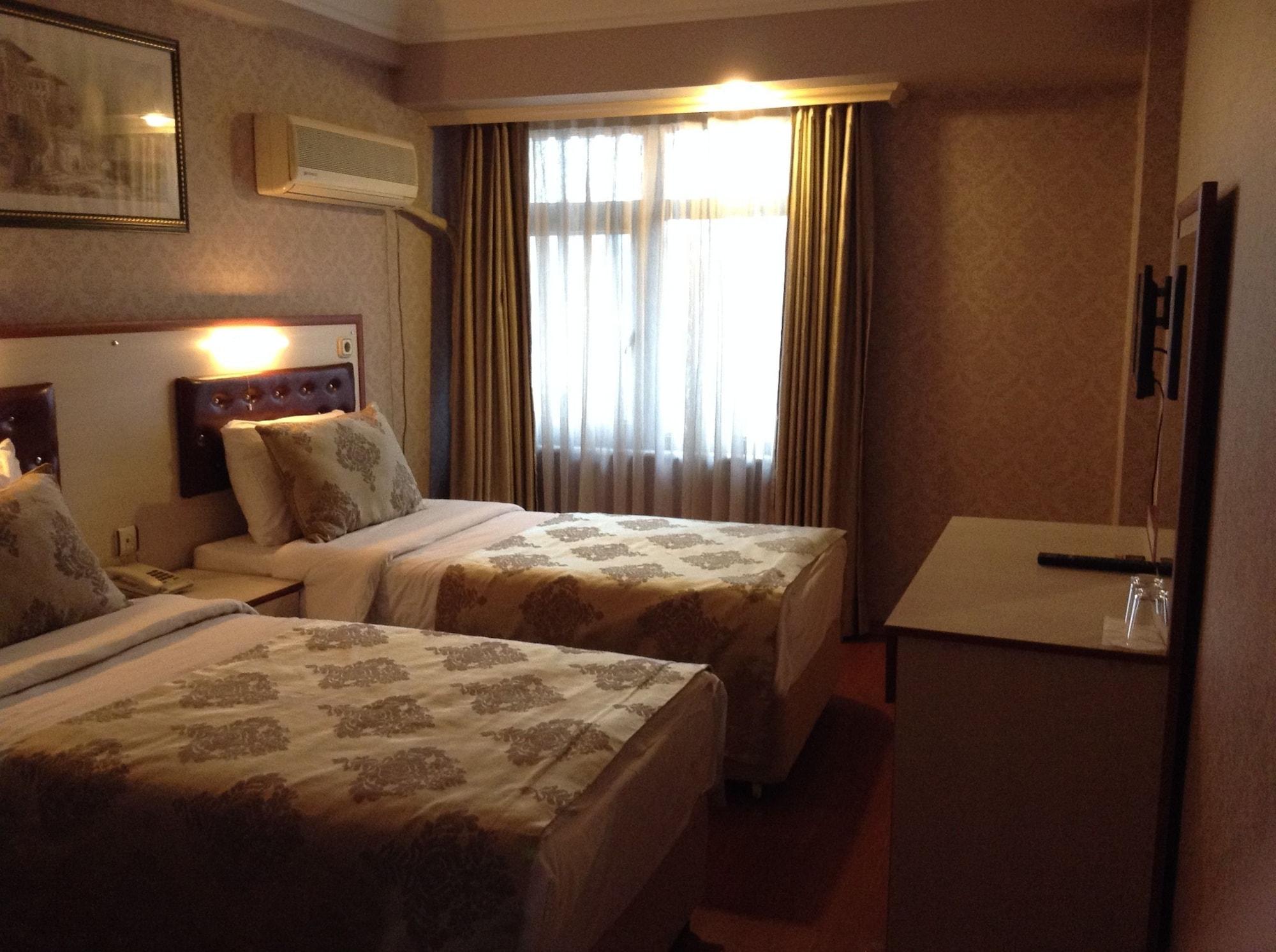Tayhan Hotel Istanbul Exterior photo
