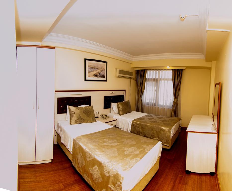 Tayhan Hotel Istanbul Exterior photo