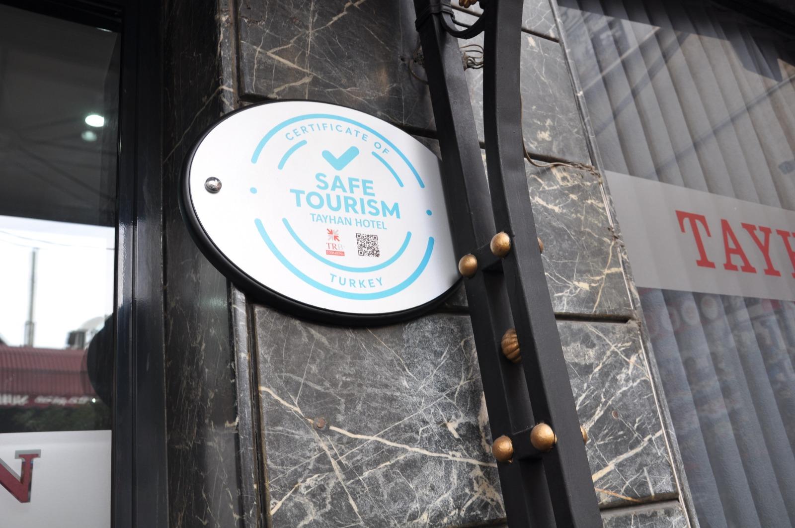 Tayhan Hotel Istanbul Exterior photo